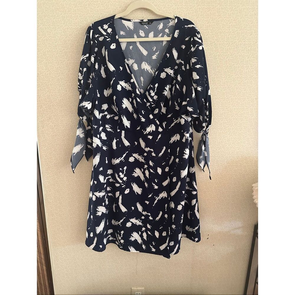 Shein curve never worn dress